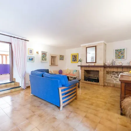 Coste Moragues Villa *